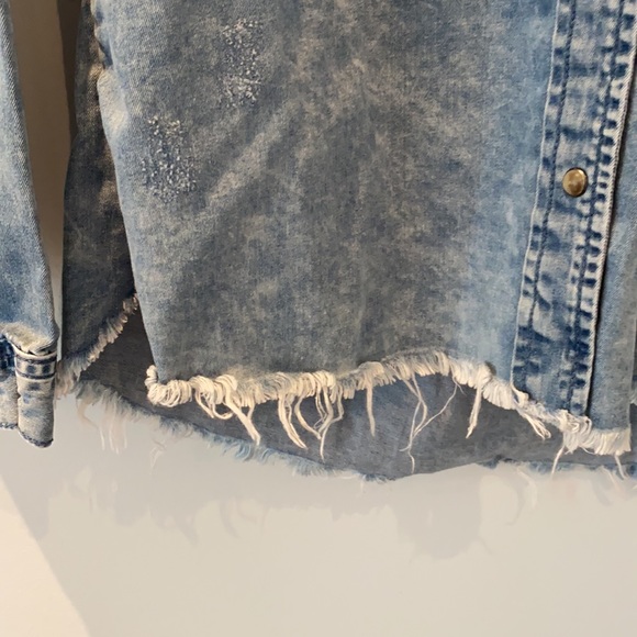 Blank NYC distressed jean shirt girls XL - Picture 5 of 7